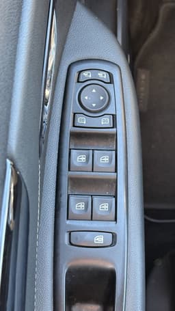 Renault Scénic (3) miniature 13