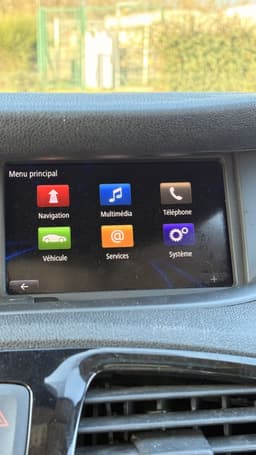 Renault Scénic (3) miniature 19