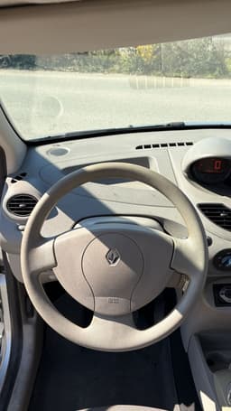 Renault Twingo miniature 9
